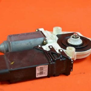 1C1959802A CAM MOTORU SAĞ GOLF IV BORA skoda orj çıkma