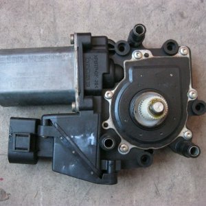 8D0959802A