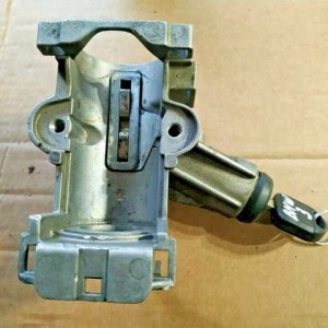 11584580 KONTAK GÖBEĞİ BMW E36 ORJ ÇIKMA